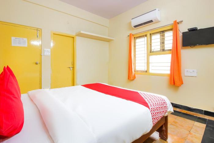 hotel o sai residency near sr nagar metro station