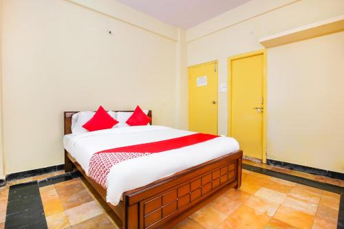 hotel o sai residency near sr nagar metro station