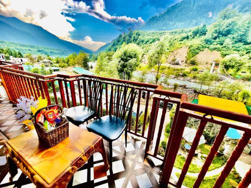 hotel beas river retreat