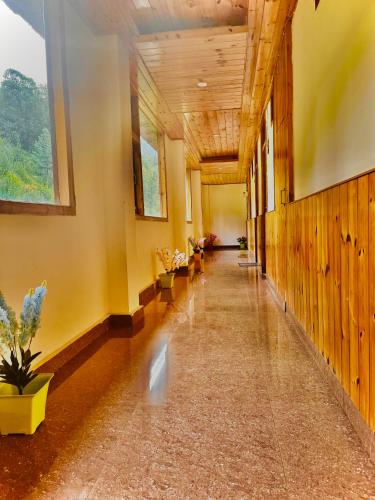 hotel beas river retreat