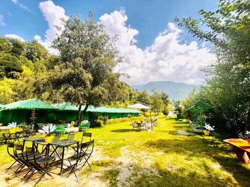 hotel beas river retreat