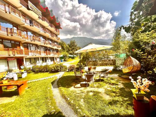 hotel beas river retreat