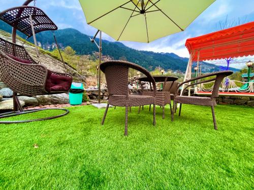 hotel beas river retreat