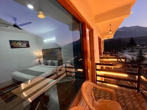 Hotel Beas River Retreat,India>>Manali,3 star