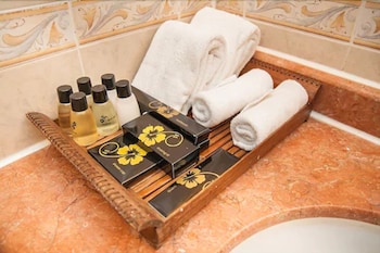 summit hotel subang usj