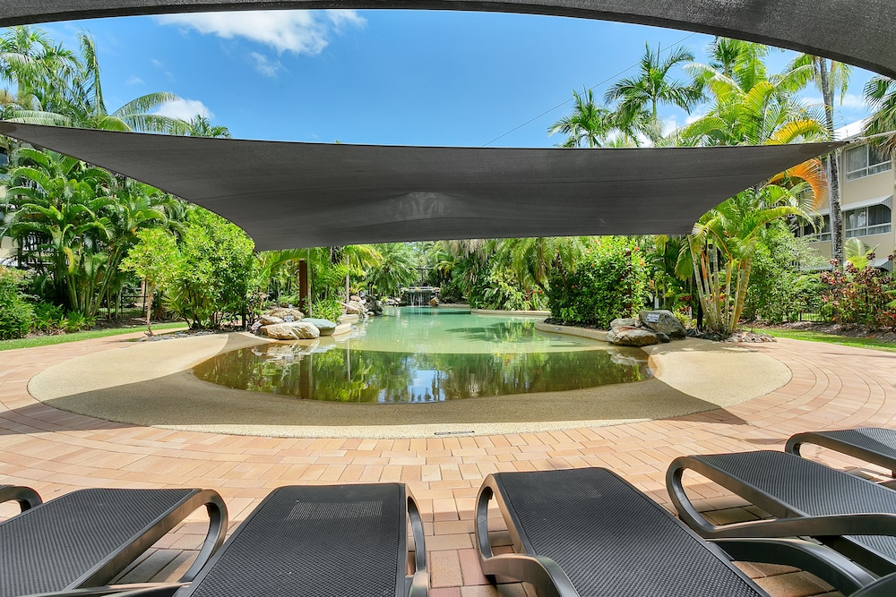 trinity links resort