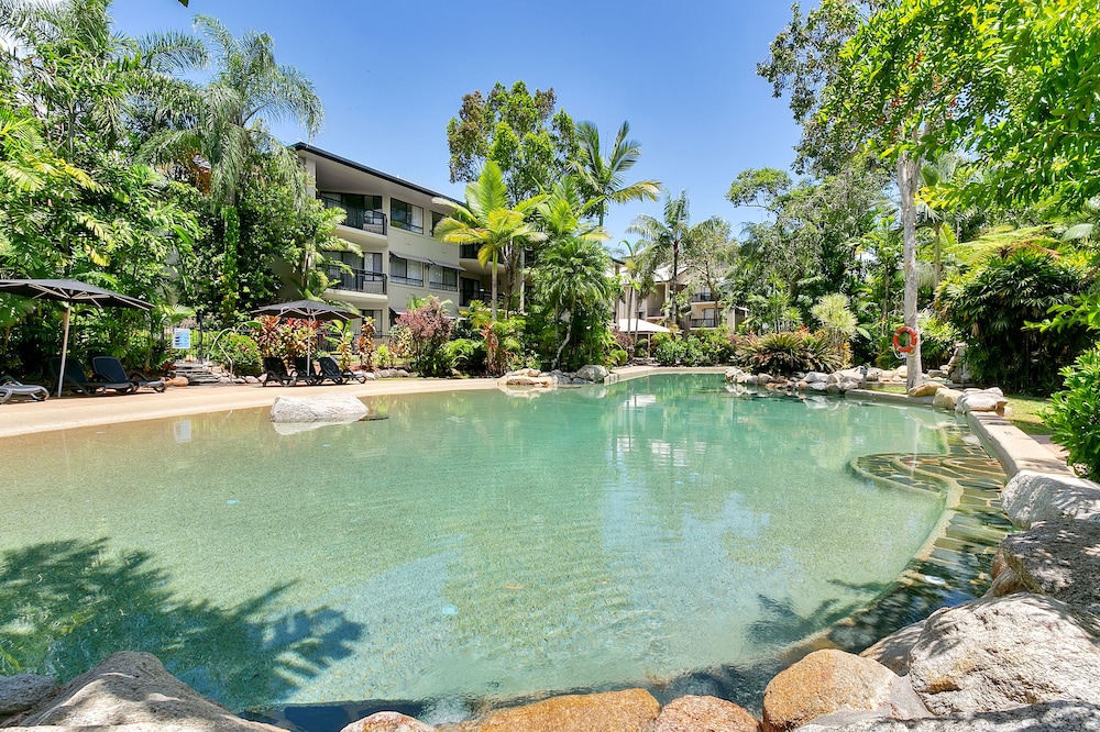 trinity links resort