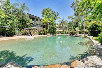 trinity links resort