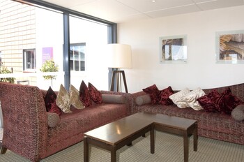 premier inn portsmouth port solent
