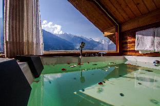 the whitestone resorts