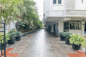 hotel athome whitefields kondapur