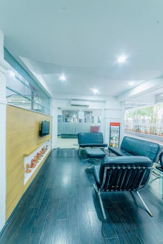 hotel athome whitefields kondapur