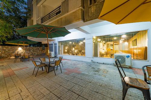 hotel athome whitefields kondapur