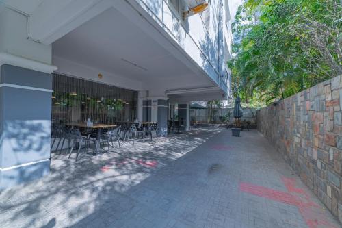 hotel athome whitefields kondapur