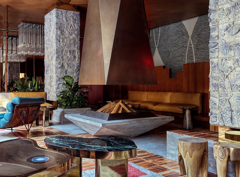 the manner the unbound collection by hyatt