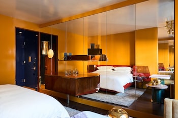the manner the unbound collection by hyatt