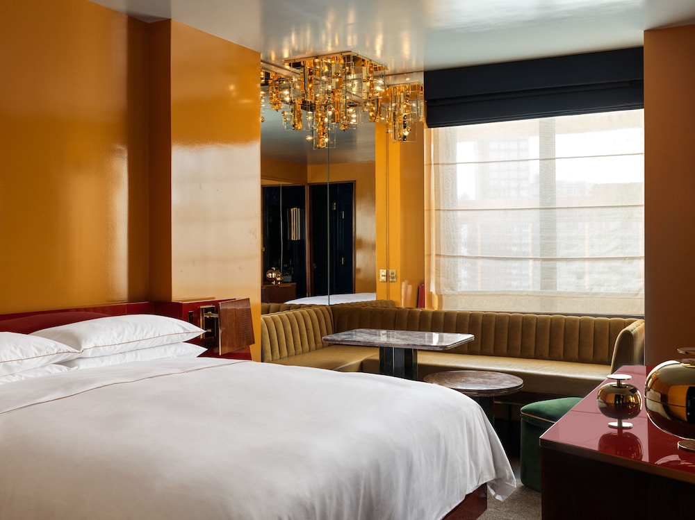 the manner the unbound collection by hyatt