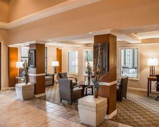 Quality Inn & Suites Cincinnati I-275,Forest Park>>Cincinnati,3 star