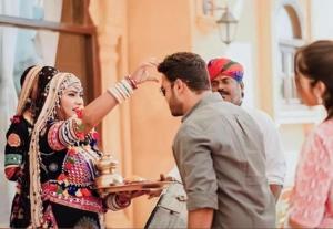 best desert camp in jaisalmer red velvet