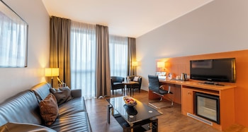plaza premium koln