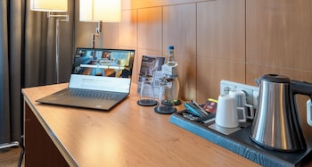 plaza premium koln
