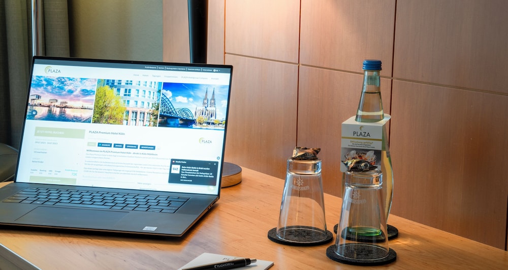 plaza premium koln