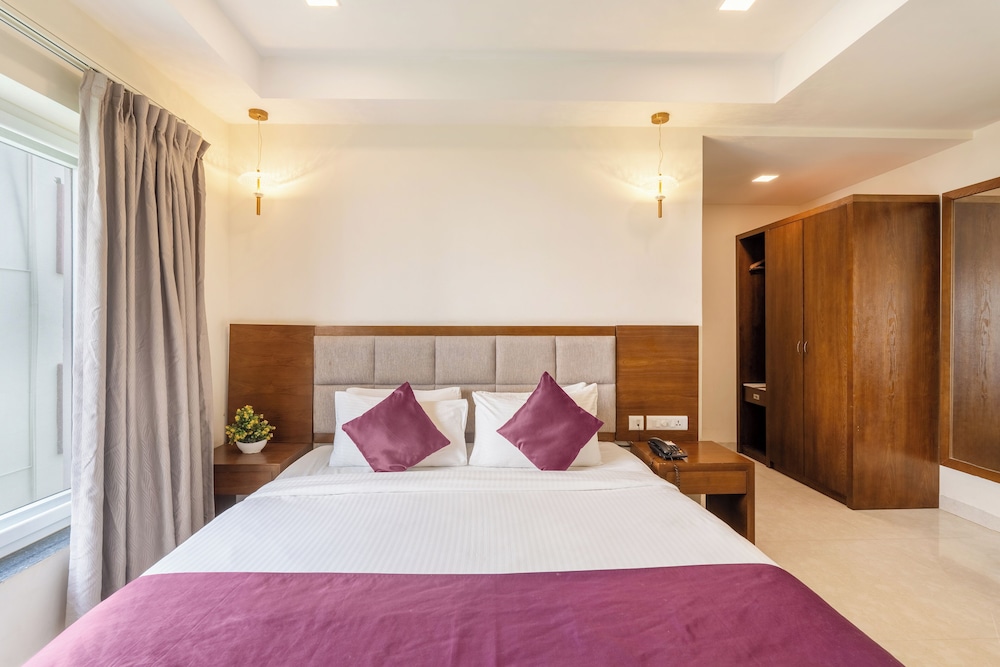 destino by monday hotels gachibowli