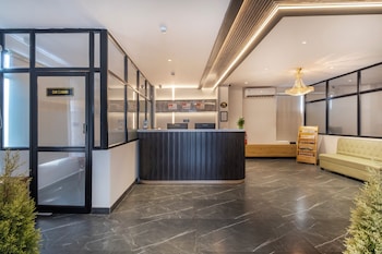 destino by monday hotels gachibowli