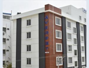 destino by monday hotels gachibowli