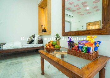 royal empire camp and resort jaisalmer