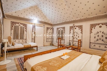 royal empire camp and resort jaisalmer