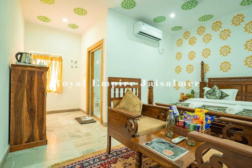 royal empire camp and resort jaisalmer