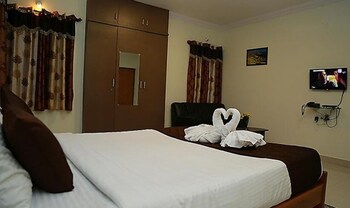 mann pasand inn feel the luxury