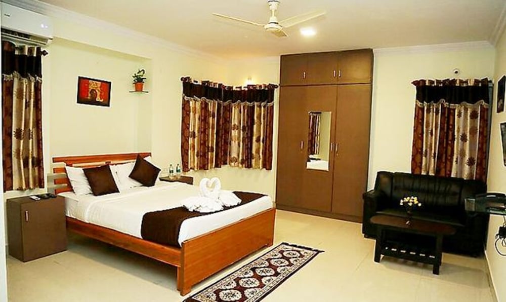 mann pasand inn feel the luxury