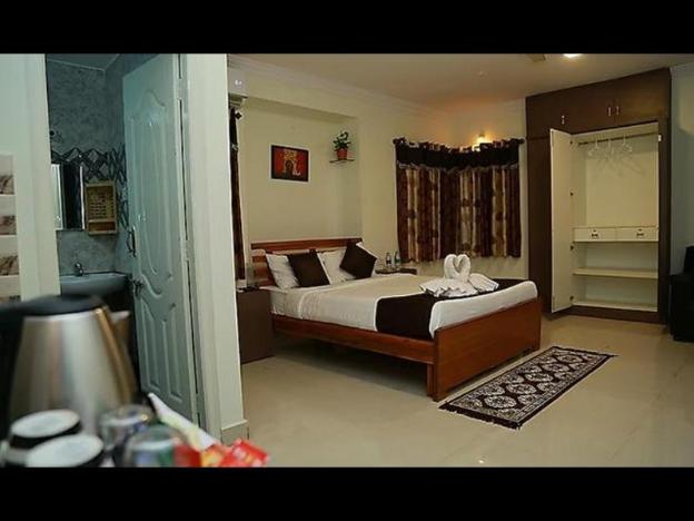 mann pasand inn feel the luxury
