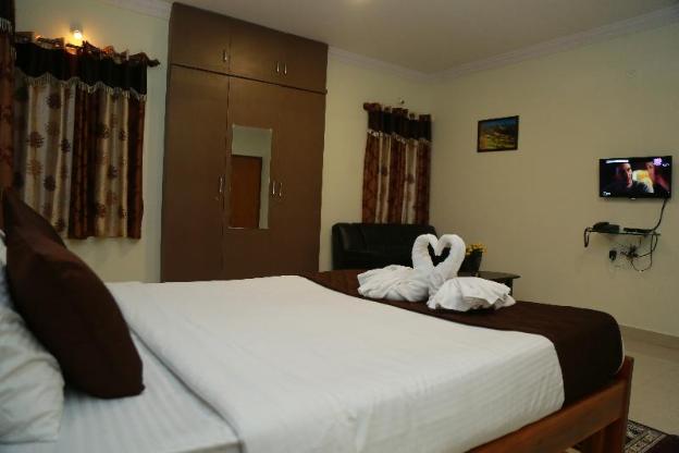 mann pasand inn feel the luxury