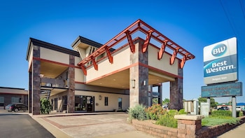 best western angus inn