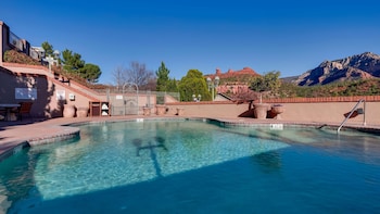 best western plus arroyo roble hotel and creekside villas