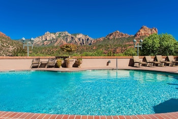 best western plus arroyo roble hotel and creekside villas