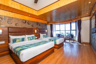 queens yard darjeeling