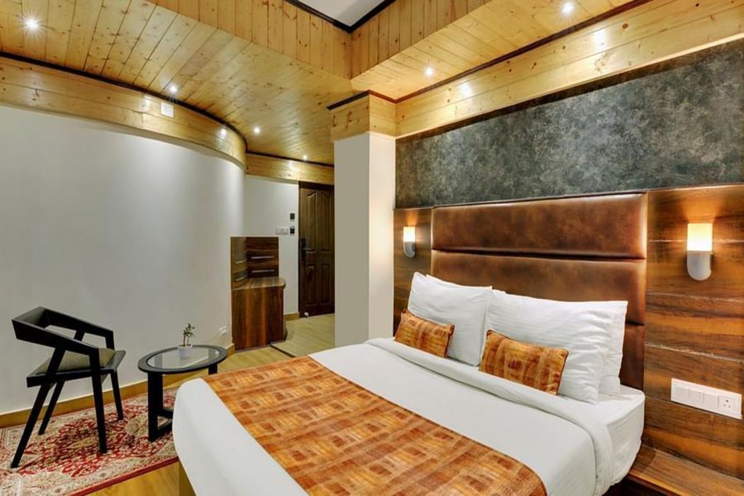 queens yard darjeeling