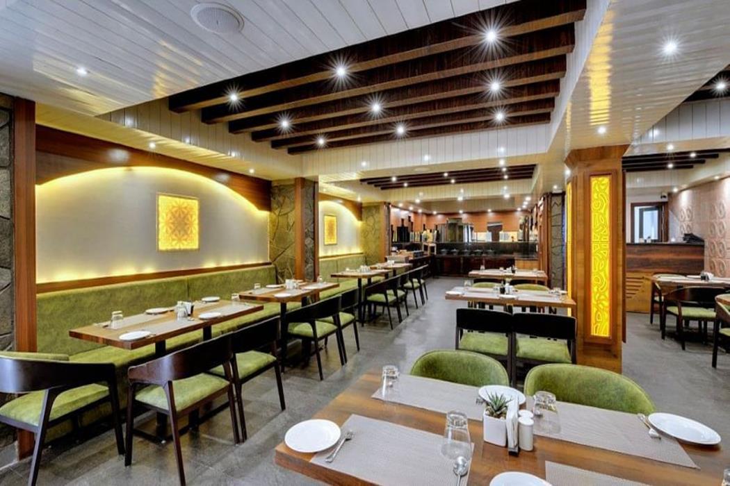 queens yard darjeeling