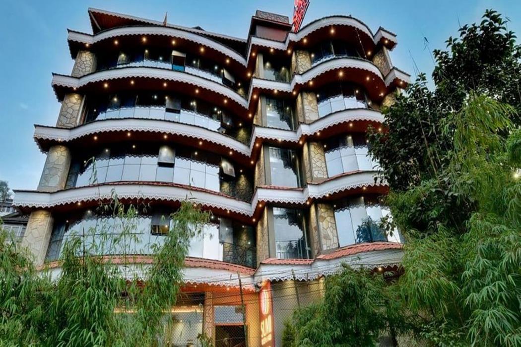 queens yard darjeeling