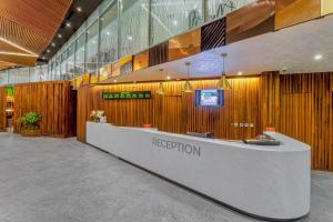 alisa hotel tema