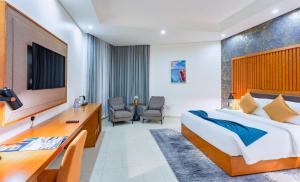 alisa hotel tema