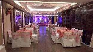 Hotel Shhaurya,Karol Bagh>>New Delhi,3 star