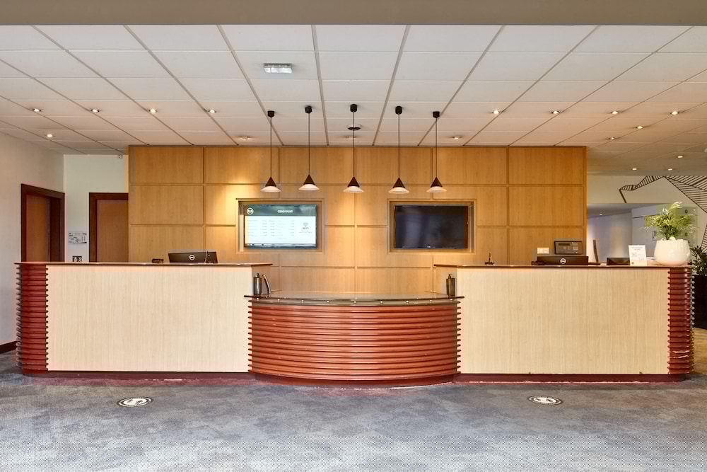 bandb hotel cergy port