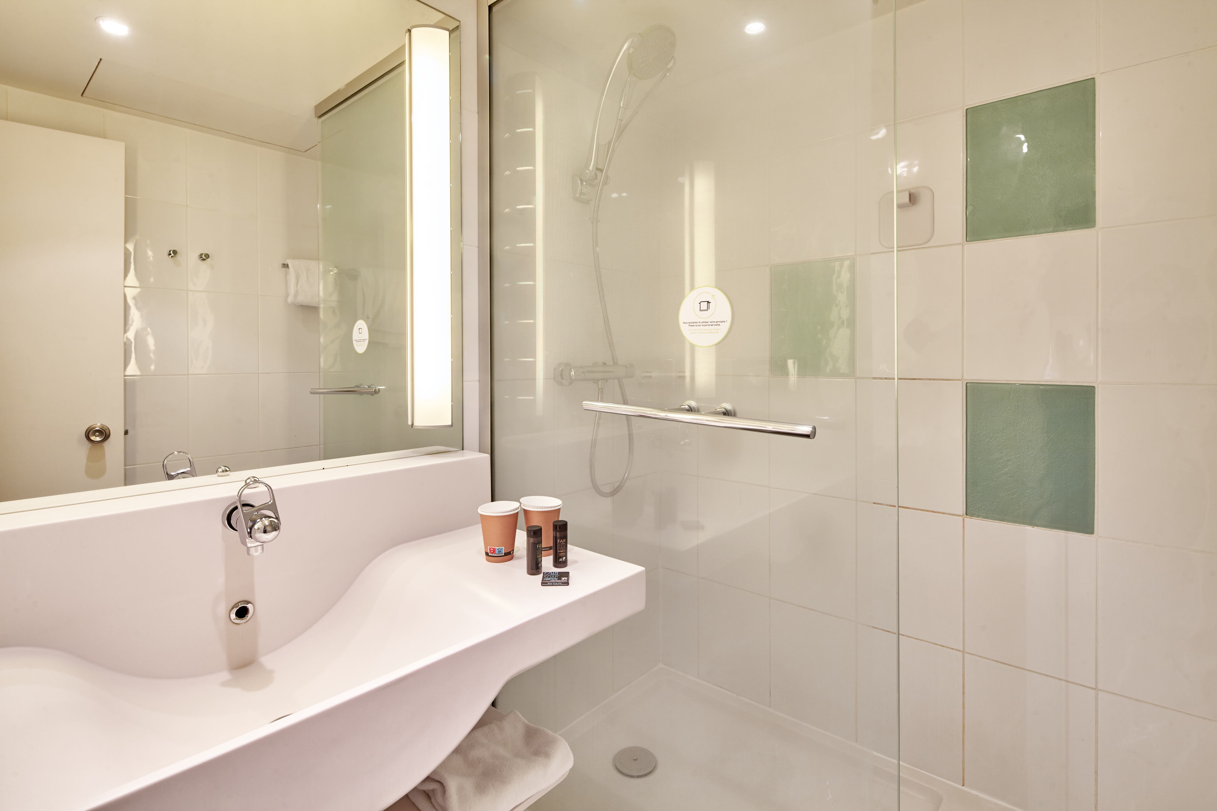 bandb hotel cergy port