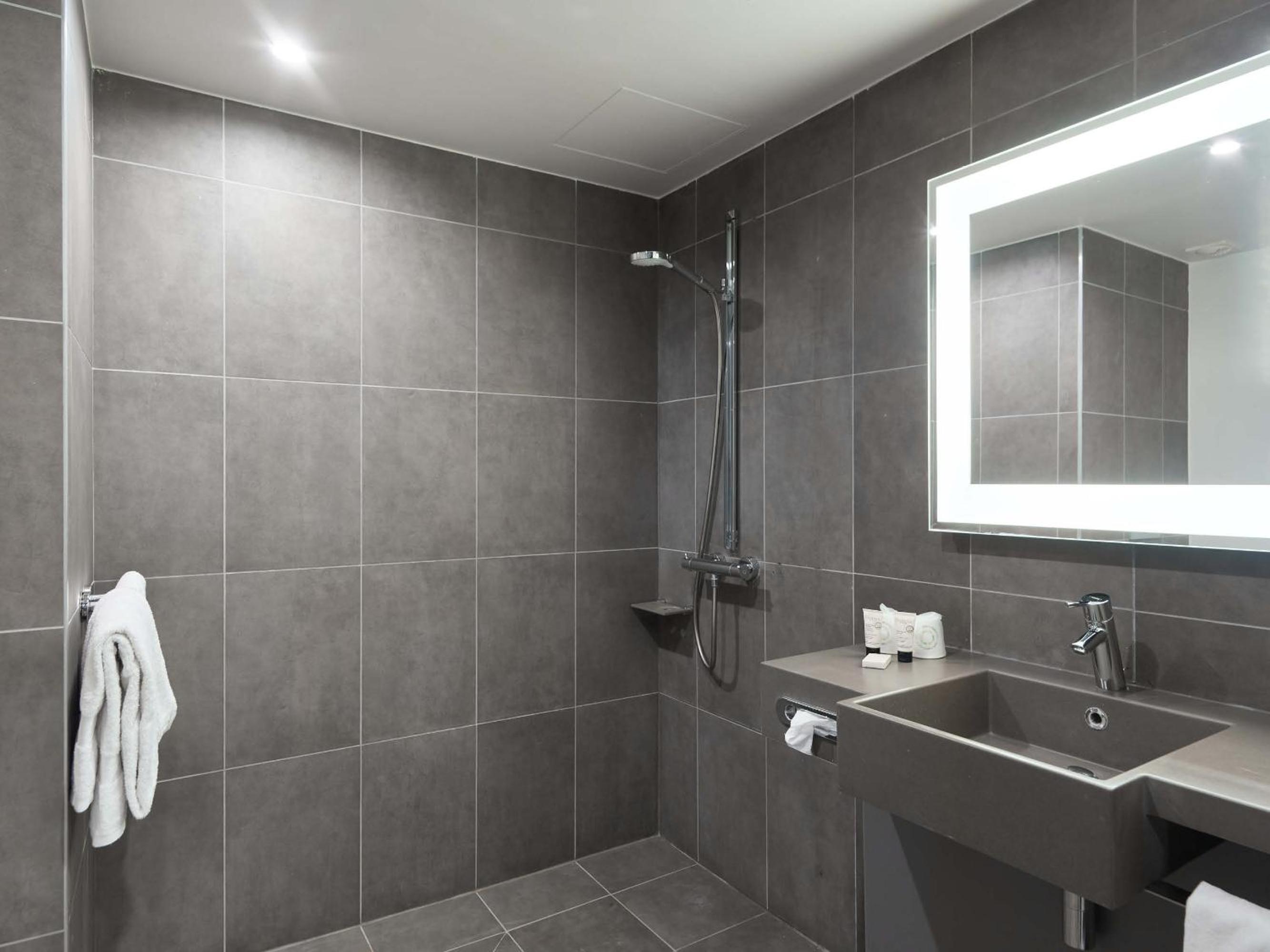 bandb hotel cergy port