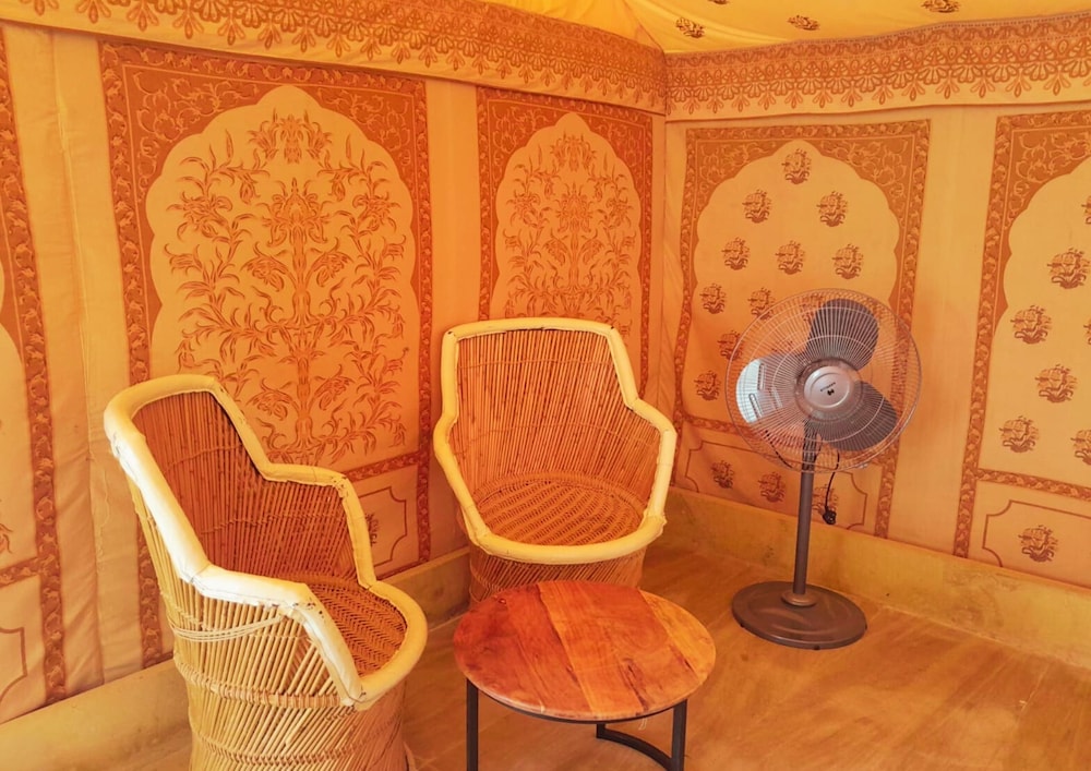 foxoso luxury camps